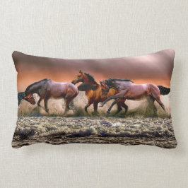 波の美しい連続した馬 ランバークッション