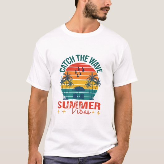 波をキャッチして夏のバイブス Tシャツ (正面)