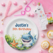 波を幸せにするサメを海の下に誕生日 ペーパープレート (パーティー)
