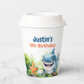 波を幸せにするサメを海の下に誕生日 紙コップ (裏面)