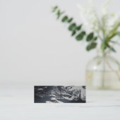 "波モンスター" スキニー名刺 (スタンド正面)