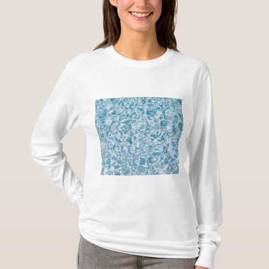 波打つ水 Tシャツ (正面)