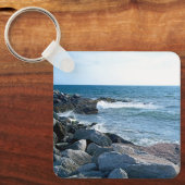波打つ波のある大西洋海の写真 キーホルダー (正面)