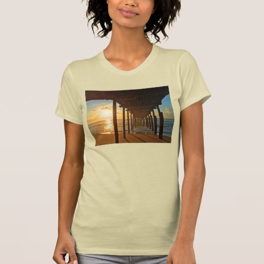 波止場アットサンライズ  Tシャツ (正面)