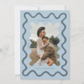 波状の手で描いた線の青結婚の写真 サンキューカード (正面)