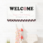 波状ピンク名門私立校風のスマイルガール1stバースデーウェルカム 横断幕 (インサイチュ)