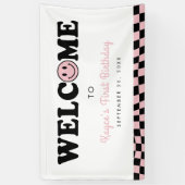 波状ピンク名門私立校風のスマイルガール1stバースデーウェルカム 横断幕 (縦)