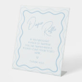 波状ホタテレトロ男の赤ちゃんシャワーおむつラッフル 台座サイン (正面)