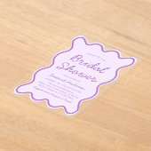 波状モダン曲線はっきりした薄紫ブライダルシャワー アクリル招待状 (レイダウン)