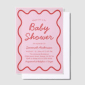 波状モダン湾曲レトロピンクと赤ベビーシャワー ベラム紙招待状 (オフセット)