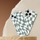波状モダン緑色チェッカーボードiPhone 16 Proケース Case-Mate iPhoneケース