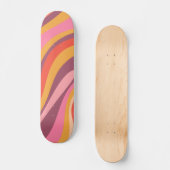 波状ループカラフルレトロ抽象芸術パターン スケートボード (正面)
