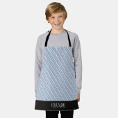 波状垂直オレンジ色パターミニマルン エプロン (着用した状態)