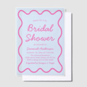 波状曲モダン曲レトロピンクブルーブライダルシャワー ベラム紙招待状 (オフセット)