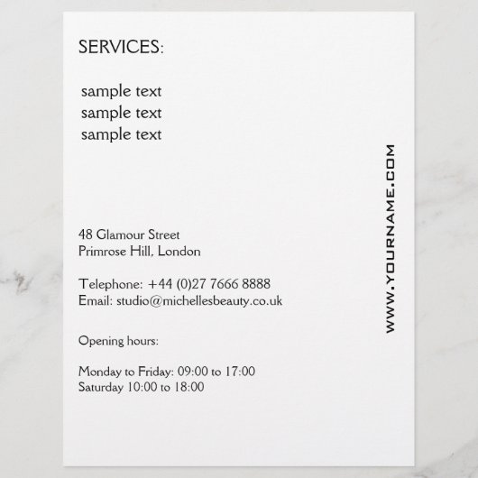 波状毛のHairstylingのブランディングの美しい女の子 チラシ (裏面)