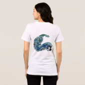 波間の龍 – 抽象的な海洋エネルギー トライブレンドＴシャツ (裏面全面)