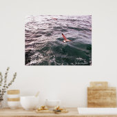 波飛んでいる上のカモメ ポスター (キッチン)