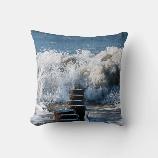 波 クッション (正面)