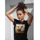 泥の中の豚、ハグとキス、カスタマイズ可能 Tシャツ