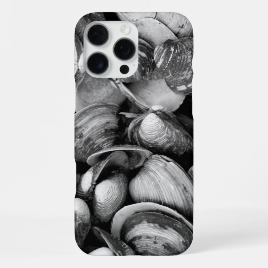 泥の中の貝殻 iPhoneケース (裏面)