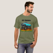 泥まみれの巨大なリフト付きヴィンテージトラックをカスタマイズ Tシャツ (正面フル)