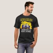 泥んこにはまって  窓を閉めて  泥まみれ Tシャツ (正面フル)