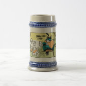 泥地のBludgerigarの喜劇的なビールステイン ビールジョッキ (中央)