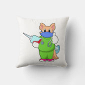 注射器で予防接種する猫 クッション (裏面)