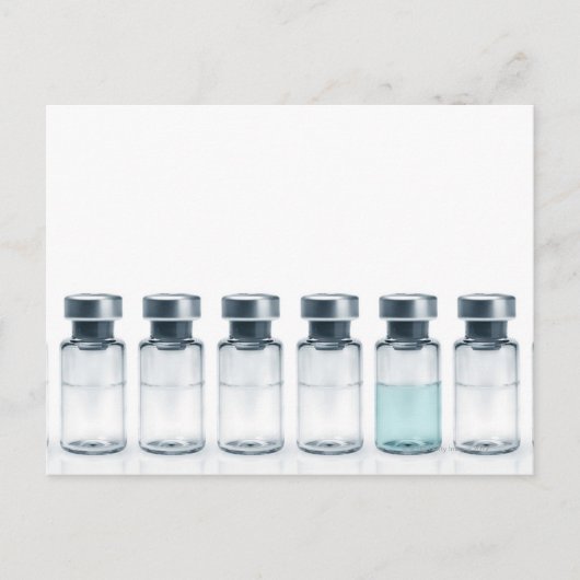 注射用薬剤を含むバイアル。これは ポストカード (正面)