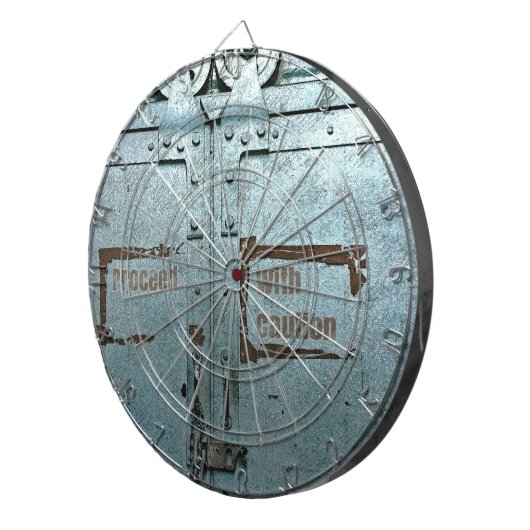 注意して青い灰色の工業用ドアで進む ダーツボード (正面右)