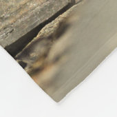 注意深いイタチ フリースブランケット (角)