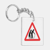 注意高齢者 – UK交通標識 キーホルダー (正面左)