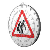 注意高齢者 – UK交通標識 ダーツボード (正面右)