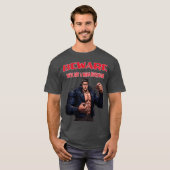 注意、シグマが来ている Tシャツ (正面フル)