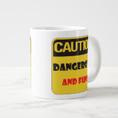 注意 – 危険とおもしろい! ジャンボコーヒーマグカップ (正面右)