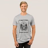 注意 – 自分のリスクに対するアプローチ トライブレンドTシャツ (正面全面)