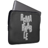 注目すべき引用文やる気を起こさせる感動的 ラップトップスリーブ (正面右)