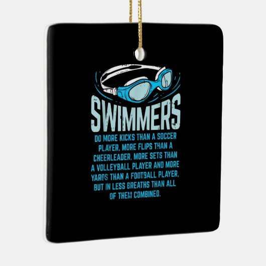 泳ぐ人がより多くの蹴ことをおもしろい贈る水泳好き セラミックオーナメント (右)