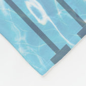 泳ぐ人スイムチームスイミングプール フリースブランケット (角)