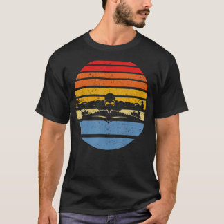 泳ぐ人レトロヴィンテージサンセットスイムコーチスイミング Tシャツ