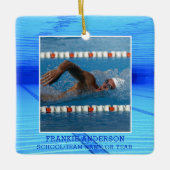 泳ぐ人水泳写真パーソナライズされた セラミックオーナメント (正面)