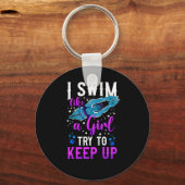 泳ぐ人私は女の子のように泳ぐことを知っ保ている キーホルダー (正面)