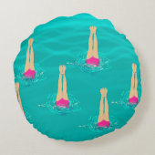 泳ぐ人芸術的が水中で泳ぐパーティー ラウンドクッション (裏面)