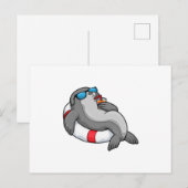 泳ぐ輪と飲み物でシールを密封 ポストカード (正面/裏面)