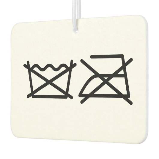 洗うな！アイロンをかけるな！ カーエアーフレッシュナー (左)