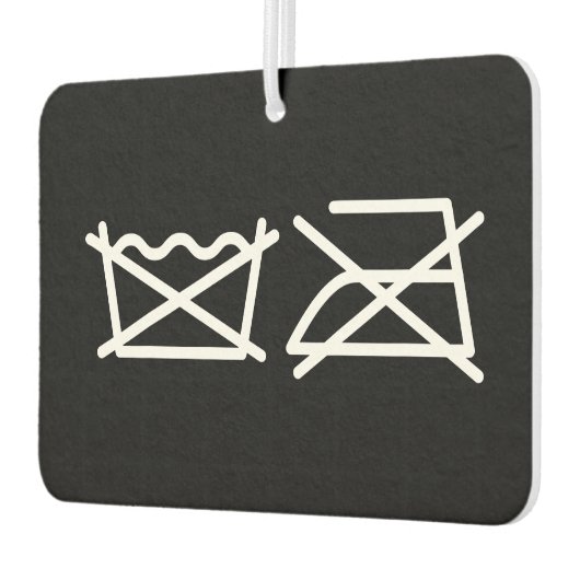 洗うな!アイロンをかけるな!空気清浄機 カーエアーフレッシュナー (左)