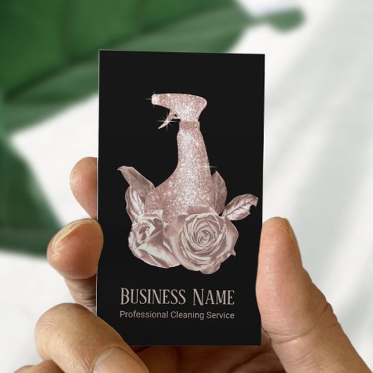 洗浄モダンバラ金ゴールドスプレーボトルと花 名刺
