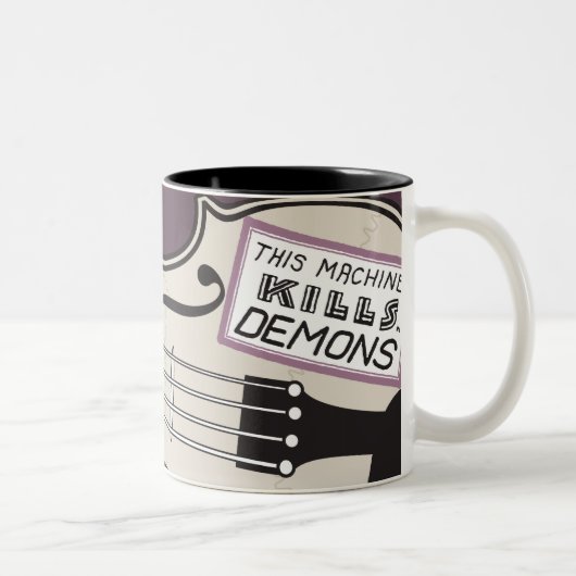 洗濯Moのバイオリンの左利きのマグ ツートーンマグカップ (右)