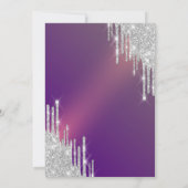 洗練されたシルバーのグリッターが紫に煌き、75歳の誕生日 招待状 (裏面)