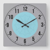 洗練されたシルバー色の正方形の壁時計 スクエア壁時計 (正面)